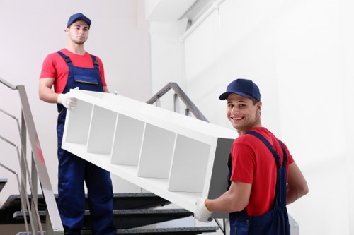 Removal van service near Knightsbridge residential streets
