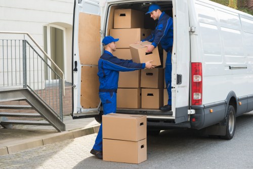 Man With Van Knightsbridge local moving service in a premium London district
