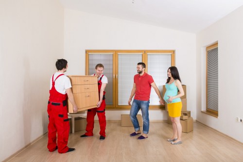 Local removals planning around Knightsbridge access and parking