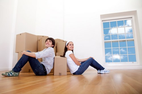 Loading and unloading service for a Knightsbridge property with narrow access