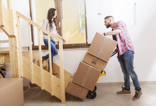 Governing law and legal terms for a UK man with van service