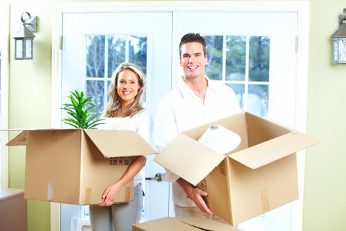 Knightsbridge property access and loading situation for removals